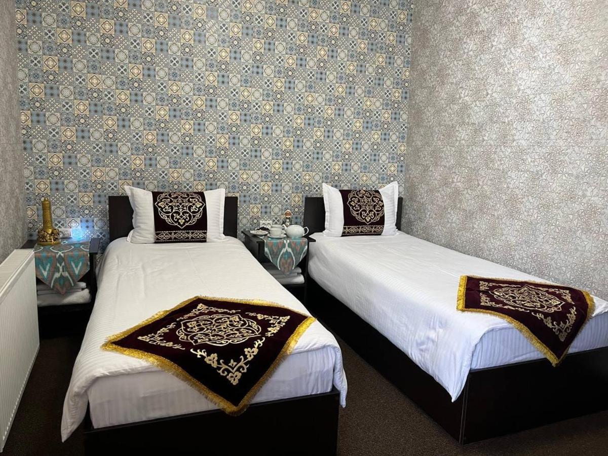 Old Safari Golden Location Guest House Buhara Exterior foto