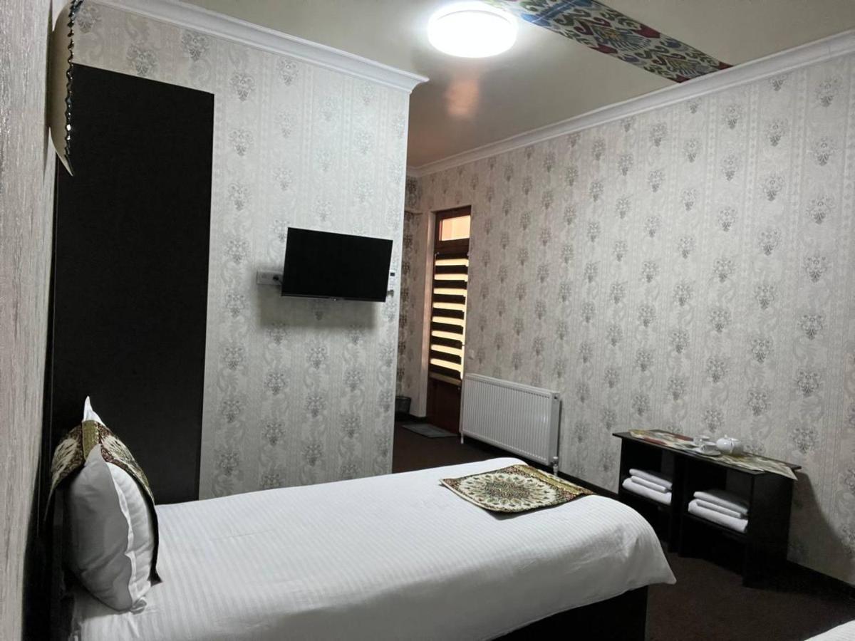 Old Safari Golden Location Guest House Buhara Exterior foto