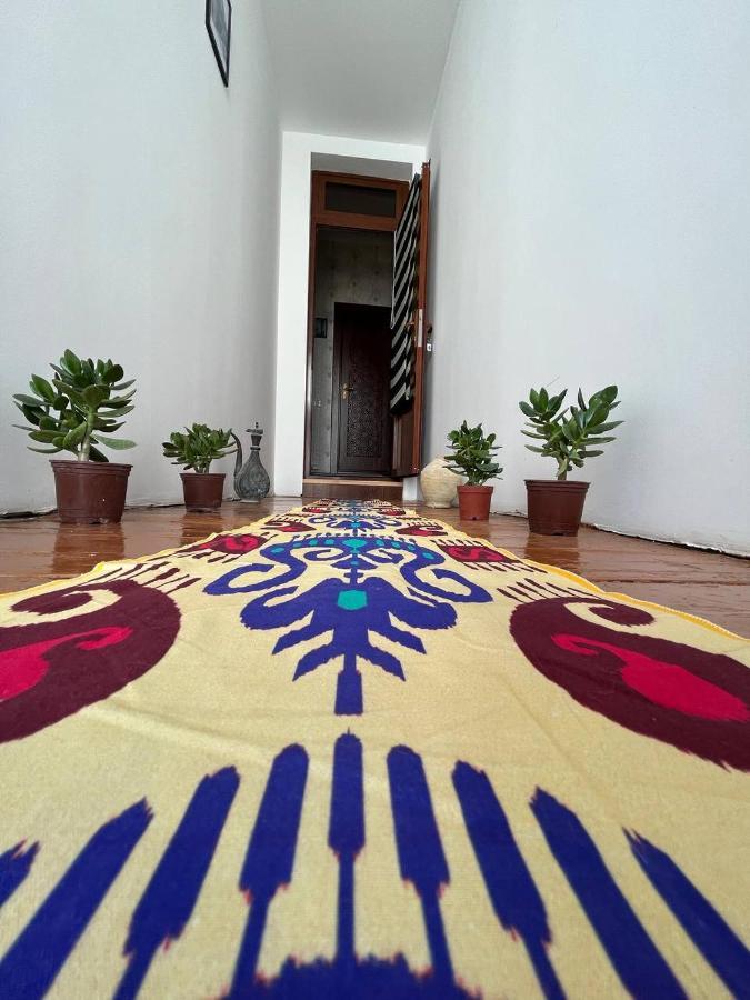 Old Safari Golden Location Guest House Buhara Exterior foto