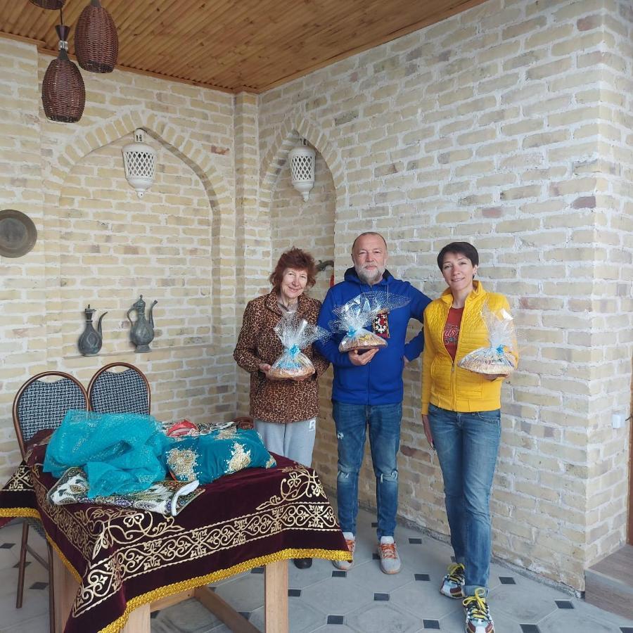 Old Safari Golden Location Guest House Buhara Exterior foto
