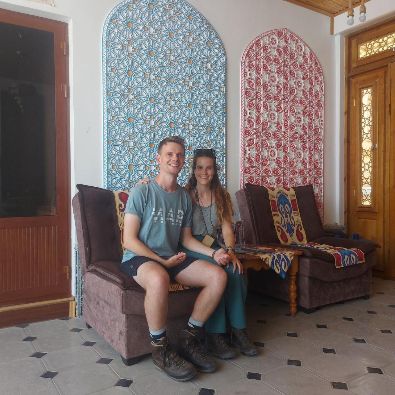 Old Safari Golden Location Guest House Buhara Exterior foto