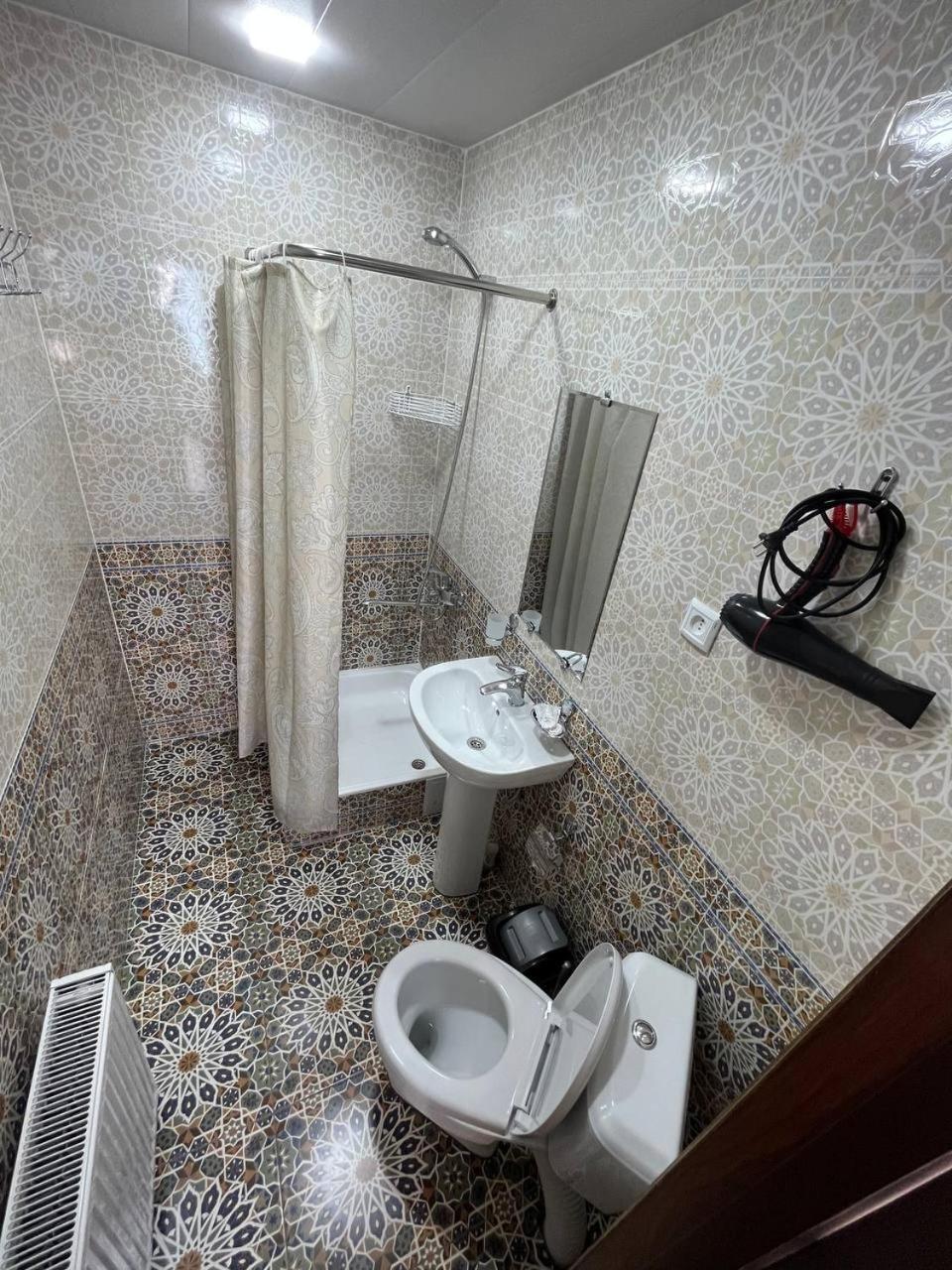 Old Safari Golden Location Guest House Buhara Exterior foto